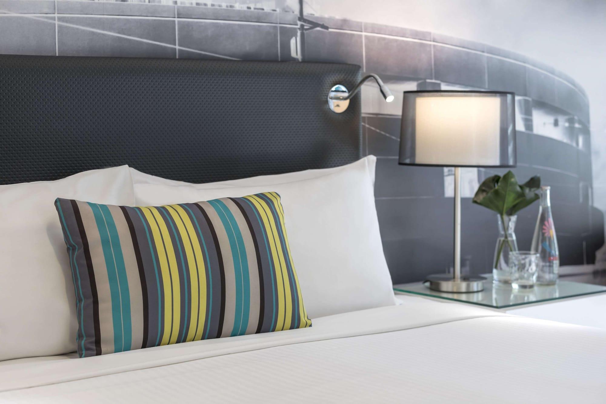Oaks Melbourne On William Suites Extérieur photo